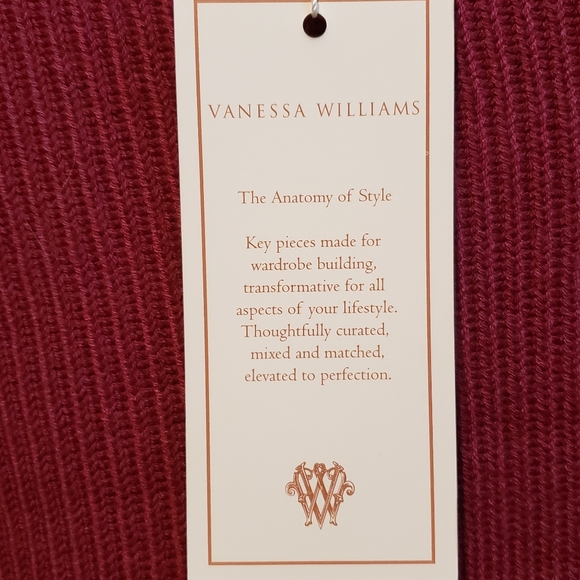 Vanessa Williams NWT ribbed sweater with asymmetrical neck and side slits - Picture 4 of 6